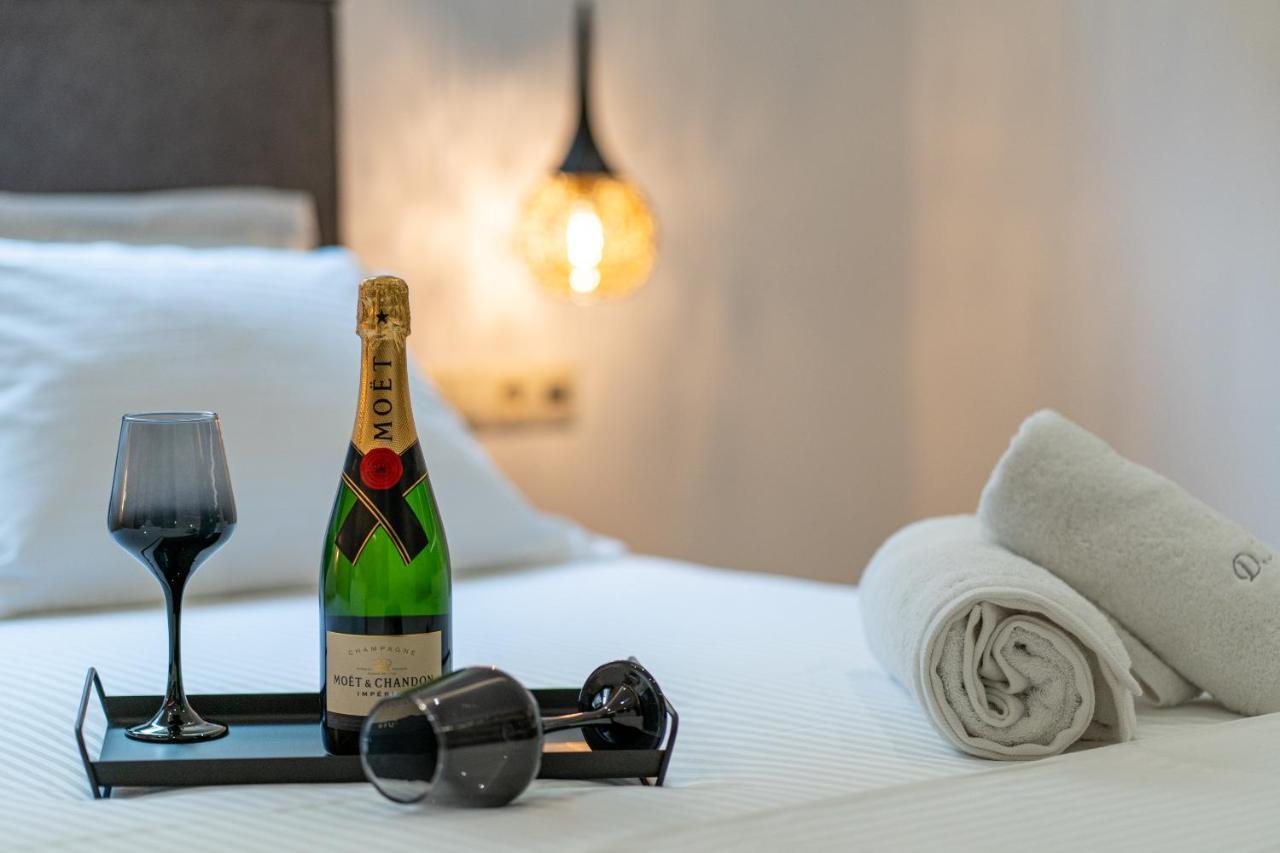 Luxury Suite In Downtown Iraklio Eksteriør bilde